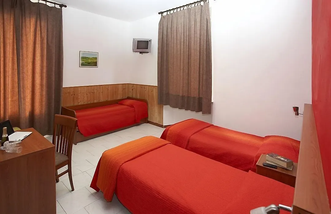 Hotel Trentina-1